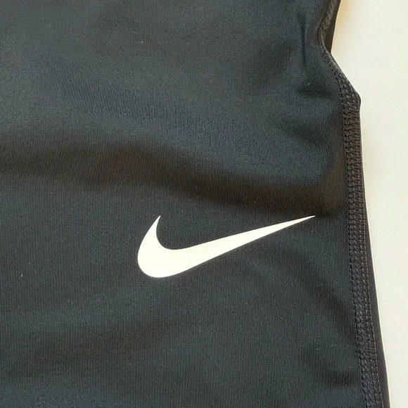 Nike Pro Leggings - Picture 3 of 7